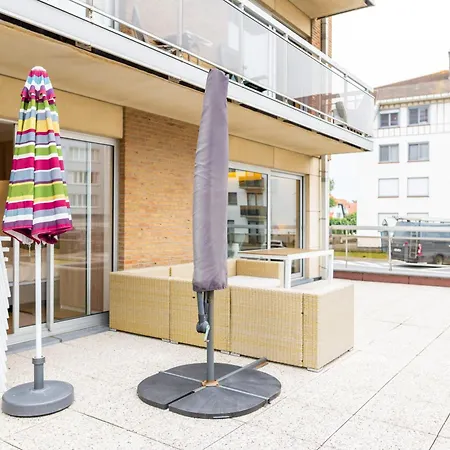 Silver X0 Apartment De Haan